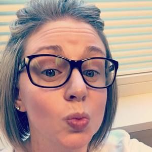 Meet your Posher, Leslie